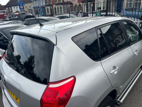 Toyota Rav4 2.0 XT-R 4WD 5dr 12