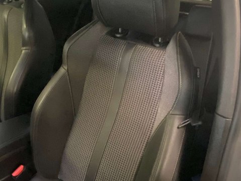 Peugeot 2008 2008 GT EV 5dr 38