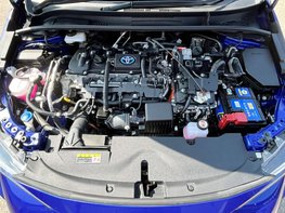 Toyota Corolla 1.8 Corolla Design HEV CVT 5dr 7