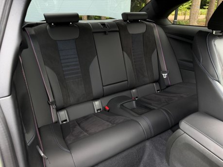 BMW 2 Series 2.0 220i M Sport Auto Euro 6 (s/s) 2dr 32