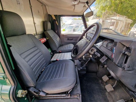 Land Rover 110 2.5 TD Hard Top SUV 16