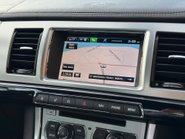 Jaguar XF D R-SPORT BLACK 29