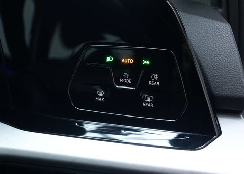 Volkswagen Golf 1.0 eTSI MHEV Life Hatchback 5dr Petrol Hybrid DSG Euro 6 (s/s) (110 ps) 41