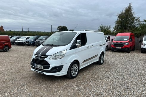 Ford Transit Custom SWB L1H1 Sport 155 Tdci Air Alloy Nav 1 OWNER NO VAT