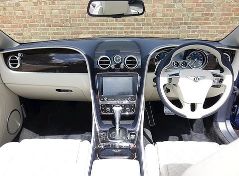 Bentley Continental GT V8 S Convertible 16
