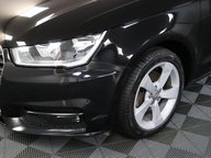 Audi A1 TFSI SPORT 30