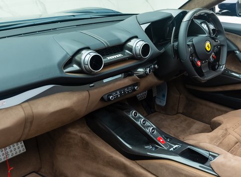 Ferrari 812 GTS 18
