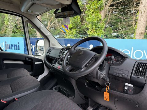Peugeot Boxer 2.2 Boxer 440 L4H2 17-SEAT MINIBUS LITE NON-D1 WITH WHEELCHAIR RAMP. Euro 6 16