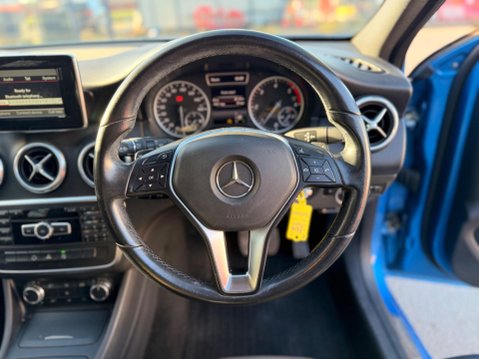Mercedes-Benz A Class 1.5 A180 CDI SE 7G-DCT Euro 5 (s/s) 5dr 17