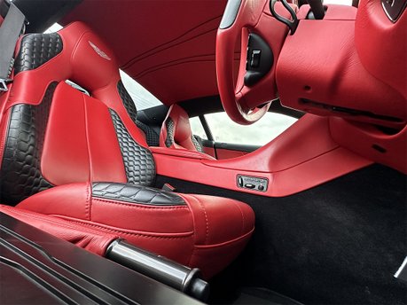 Aston Martin Vanquish V12 55