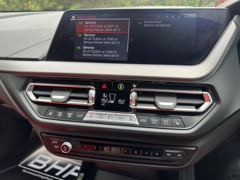 BMW 1 Series 2.0 M135i Auto xDrive Euro 6 (s/s) 5dr 26