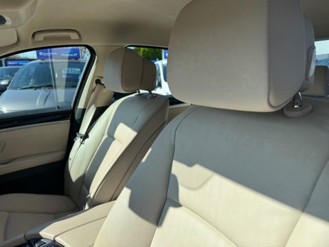 BMW 5 Series 3.0 525d SE Steptronic Euro 5 4dr 29