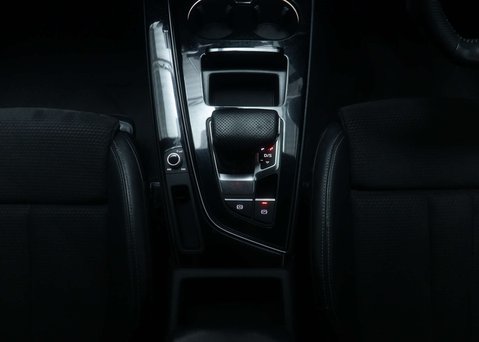 Audi A4 2.0 A4 Black Edition 35 TFSI Semi-Auto 4dr 20