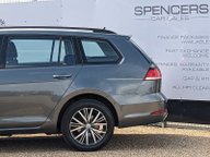 Volkswagen Golf SE NAVIGATION TDI DSG 6