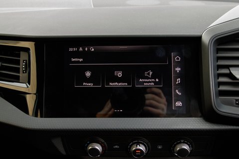 Audi A1 SPORTBACK TFSI TECHNIK 30