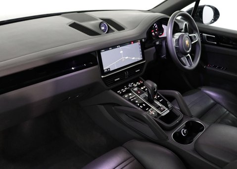 Porsche Cayenne 2.9 Cayenne V6 S Auto 4WD 5dr 40