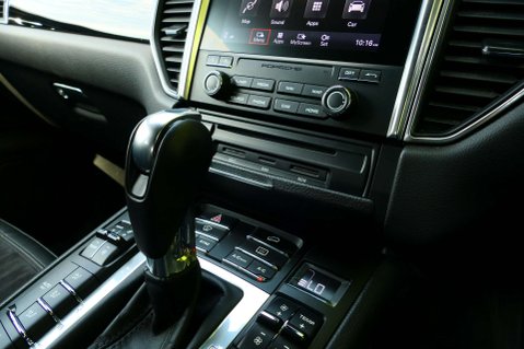 Porsche Macan 3.0 Macan S D Semi-Auto 4WD 5dr 31