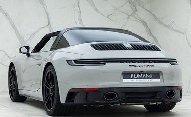 Porsche 911 (992) Targa 4 GTS 4