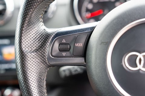 Audi TT 2.0 TT Black Edition TFSI 3dr 53