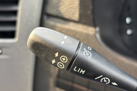 Mercedes-Benz Sprinter 319 V6 Cdi 4x4 5g-Tronic Mwb Hr Panel Van - Air Con - Direct from MOD 29