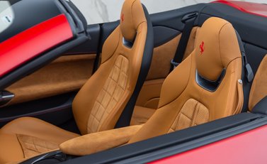 Ferrari Portofino M 43