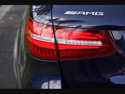 Mercedes-Benz GLC 4.0 GLC63 V8 BiTurbo AMG (Premium) SpdS MCT 4MATIC+ Euro 6 (s/s) 5dr 43