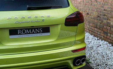Porsche Cayenne Turbo S 26