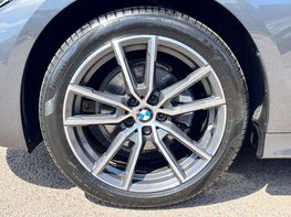 BMW 3 Series 2.0 320i Sport Auto 4dr 12