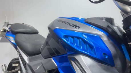 Lexmoto Viper 2017 ONLY 16K RUNNING PROJECT BIKE SPARES OR REPAIR LEARNER BIKE 125CC 15