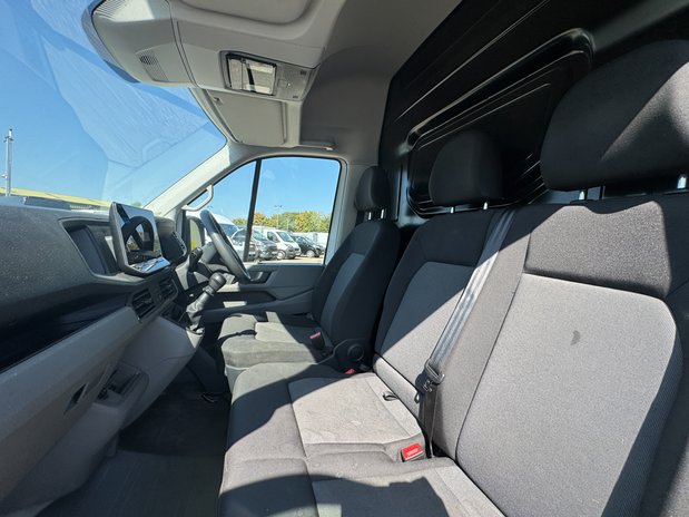 Volkswagen Crafter LWB L3H2 High Roof Commerce Business CR35 Air Con EURO 6 13