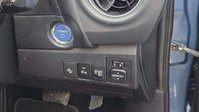 Toyota Auris 1.8 VVT-h Business Edition Hatchback 5dr Petrol Hybrid CVT Euro 6 (s/s) (Sa 14