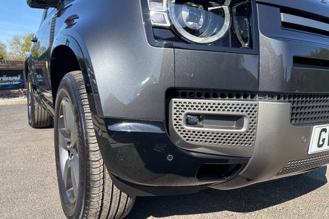Land Rover Defender 90 D300 Hard Top X-Dynamic HSE - Air Suspension 21