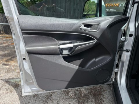 Ford Transit Connect 240 LIMITED P/V 16