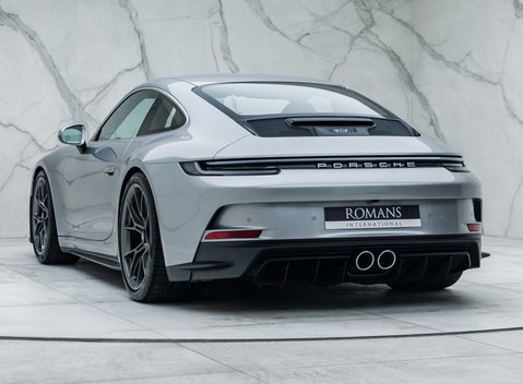 Porsche 911 GT3 Touring (992) 9