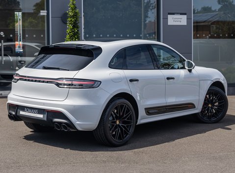 Porsche Macan GTS 4