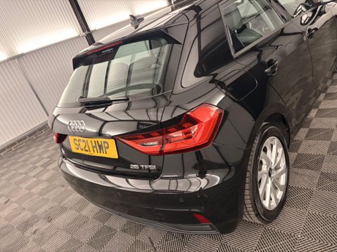 Audi A1 1.0 TFSI 25 Sport Sportback Euro 6 (s/s) 5dr 43