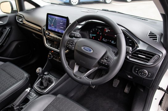 Ford Fiesta TITANIUM X MHEV