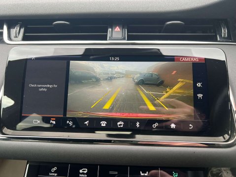 Land Rover Range Rover Evoque 2.0 Range Rover Evoque R-Dynamic SE Automatic 4WD 5dr - NATIONAL DELIVERY* 16