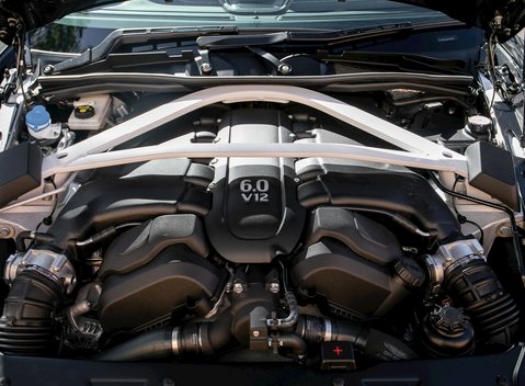 Aston Martin Zagato Vanquish Volante 33