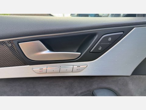 Audi S8 4.0 S8 V8 TFSI Quattro Auto 4WD 4dr 40