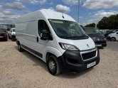 Peugeot Boxer LWB L3H2 Medium Roof Professional Premium Plus 335 4