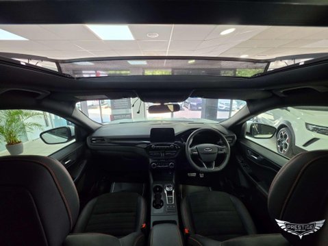 Ford Kuga 2.5 EcoBoost Duratec 14.4kWh ST-Line X CVT Euro 6 (s/s) 5dr 38