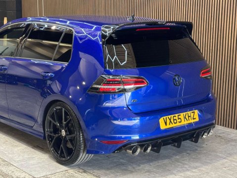 Volkswagen Golf 2.0 Golf R DSG 4WD 5dr 34