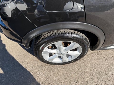 Nissan Juke 1.6 Acenta CVT Euro 5 5dr 21