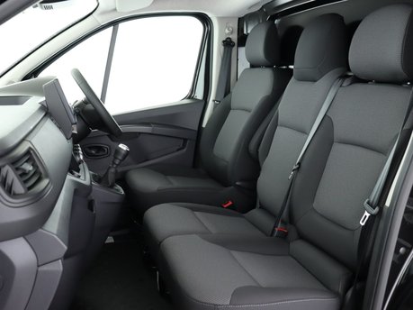 Renault Trafic LL30 Blue dCi 130 Advance MY26 9