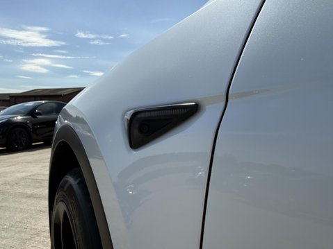 Tesla Model Y (Dual Motor) Long Range SUV 5dr Electric Auto 4WDE (384 bhp) 48
