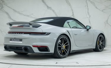 Porsche 911 Turbo S Cabriolet (992) 9