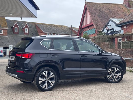 SEAT Ateca ECOTSI SE TECHNOLOGY