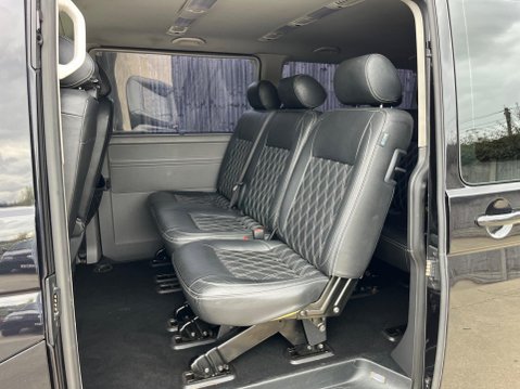 Volkswagen Transporter Shuttle 2.0 TDI SE DSG LWB Euro 6 (s/s) 5dr 7
