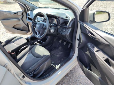 Vauxhall Viva 1.0i SE Euro 6 5dr 19